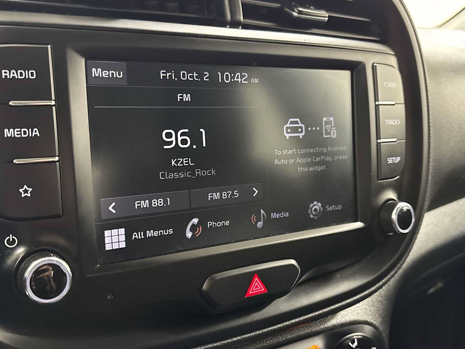 Used 2024 Kia Soul LX w/ Option Group 015 FWD image 18