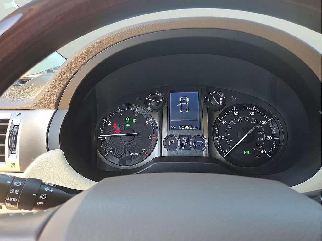 Used 2019 Lexus GX 460 Premium w/ Premium Package image 18