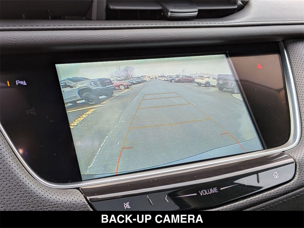 Used 2018 Cadillac XT5 Luxury w/ Driver Awareness Package image 8