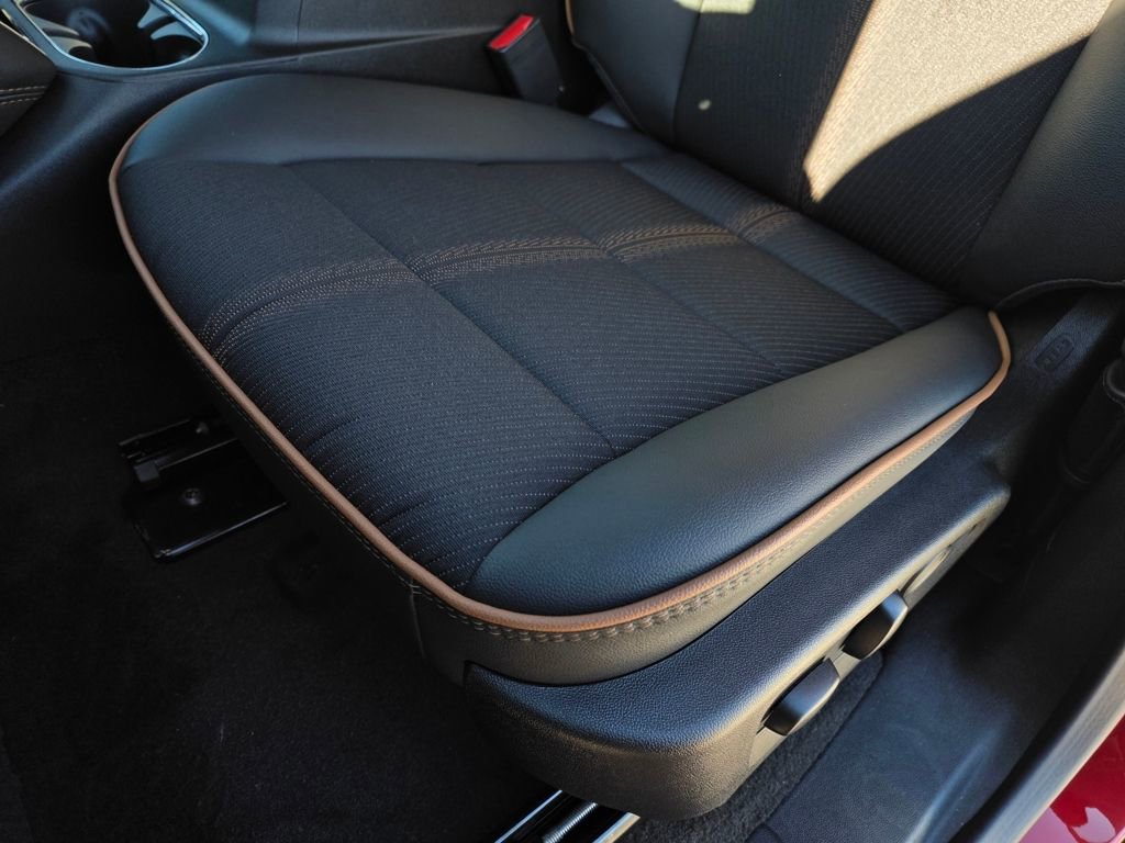 New 2026 GMC Canyon AT4 w/ Nightfall Edition AWD/4WD image 23