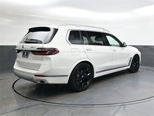 New 2026 BMW X7 xDrive40i image 4
