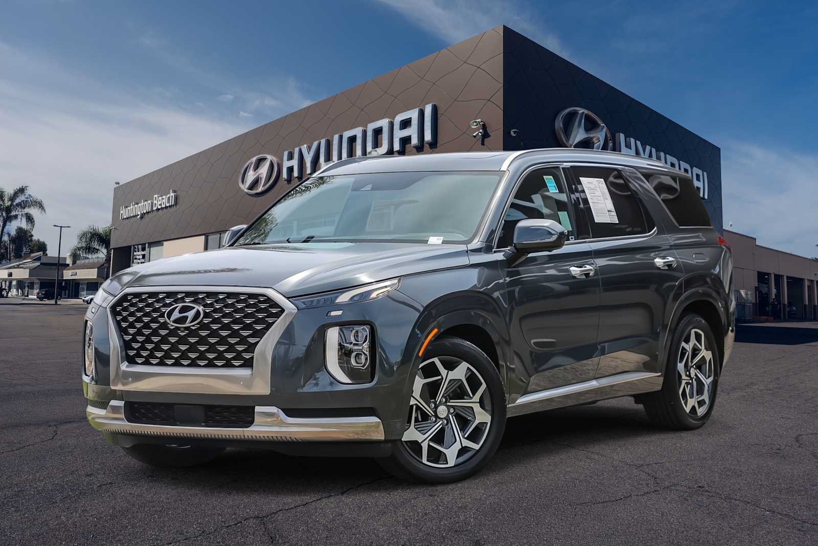 Used 2022 Hyundai Palisade Calligraphy w/ Cargo Package AWD/4WD image 1