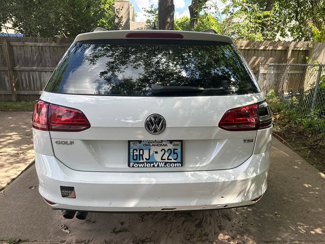 Used 2015 Volkswagen Golf SportWagen FWD image 5