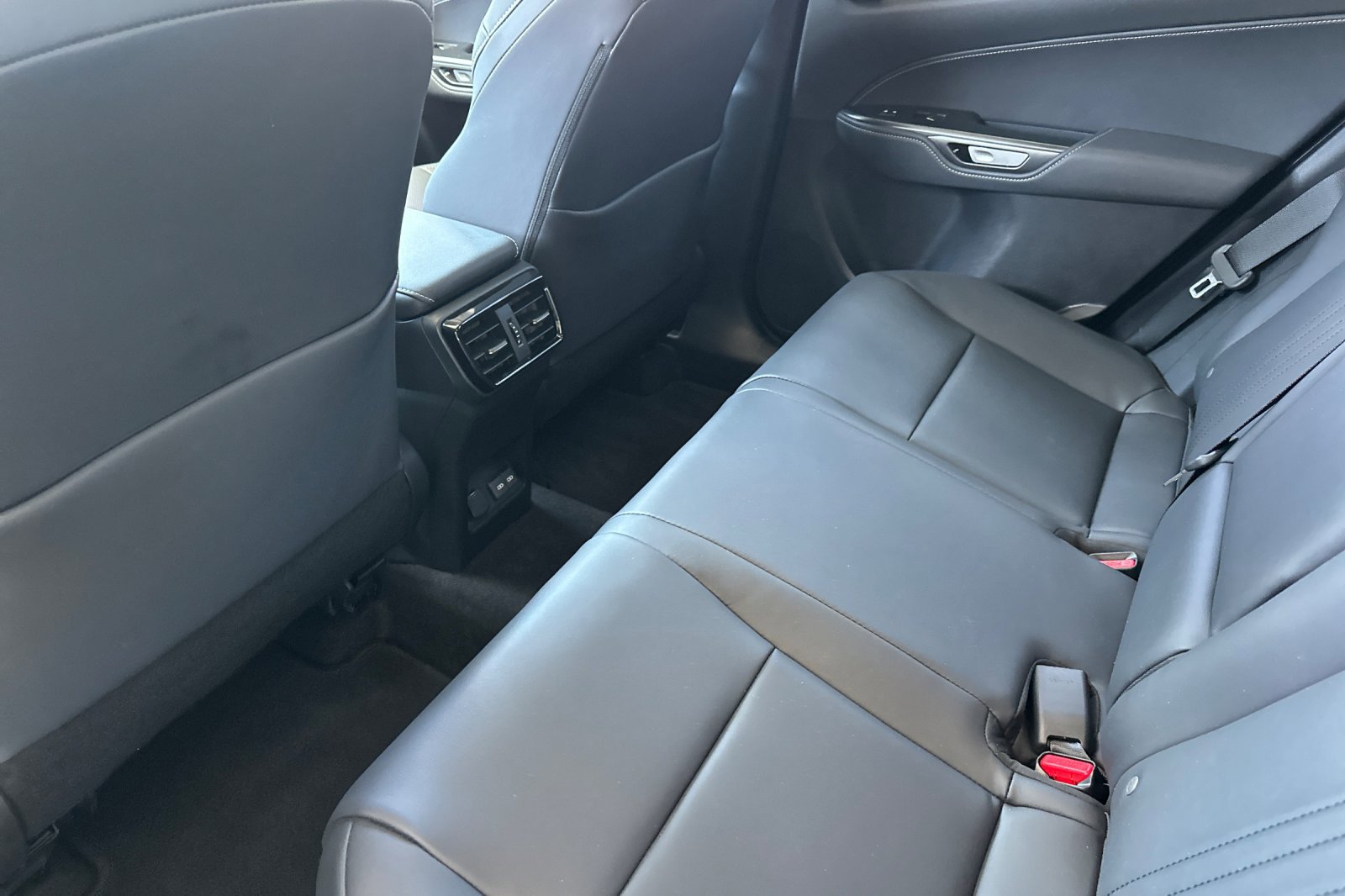 Used 2025 Lexus NX 350h AWD w/ Cold Area Package image 12