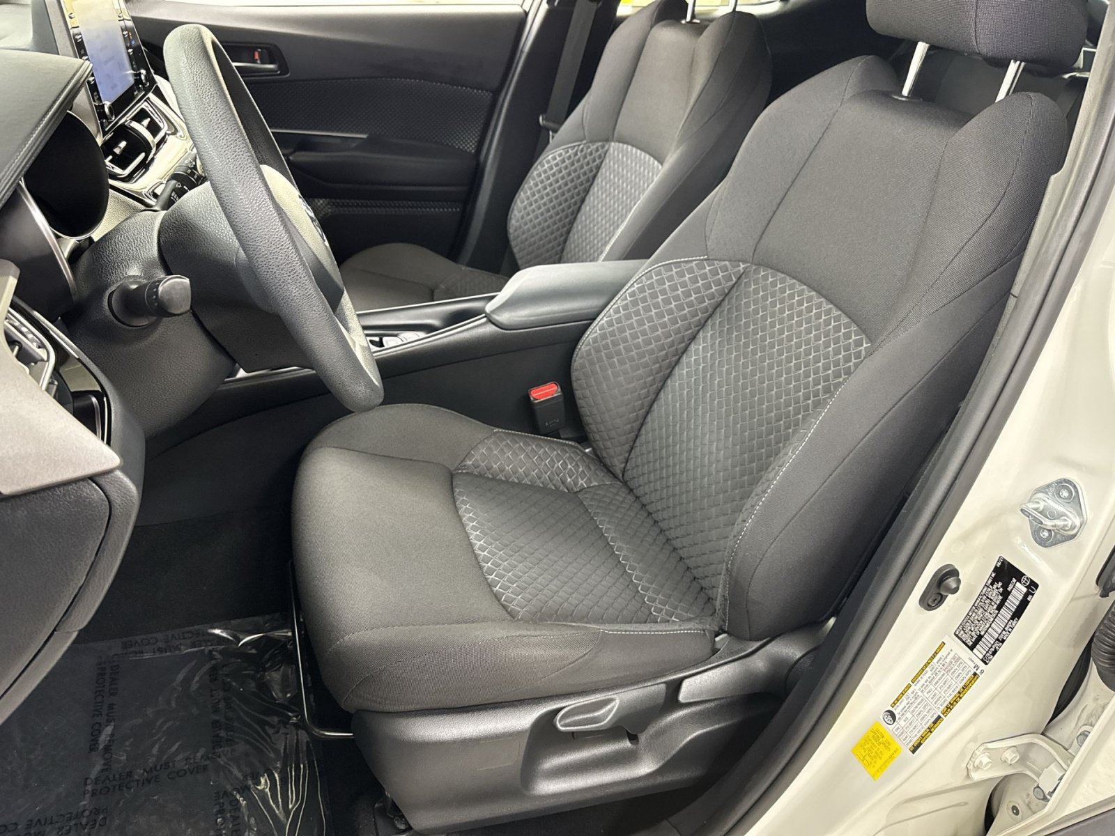 Used 2021 Toyota C-HR LE FWD image 14