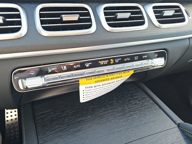 New 2026 Mercedes-Benz GLS 450 4MATIC image 19