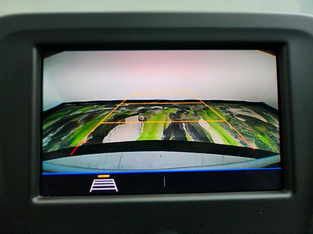 Used 2020 Chevrolet Equinox LS w/ LPO, Floor Liner Package FWD image 18