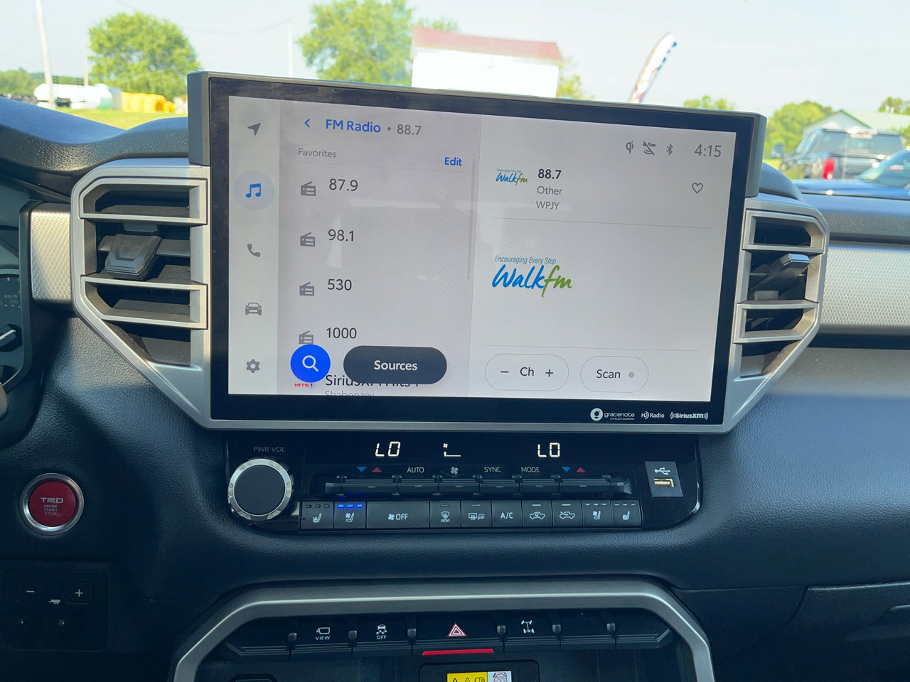 Used 2022 Toyota Tundra Limited image 16