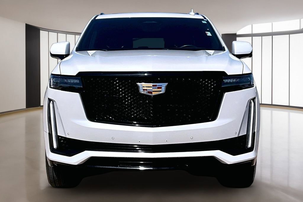 Used 2024 Cadillac Escalade Sport AWD/4WD image 3