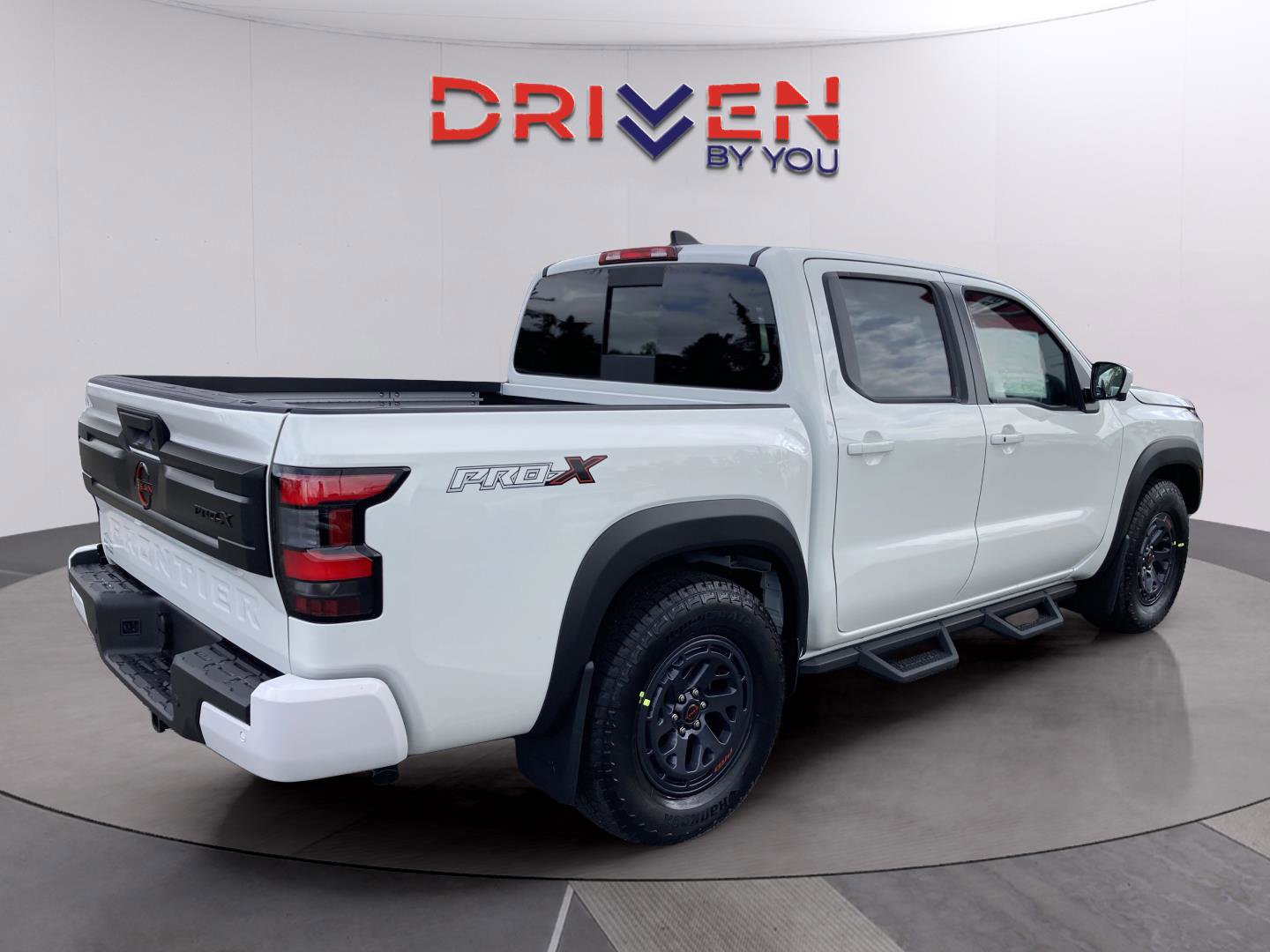 New 2026 Nissan Frontier Pro-X w/ Pro-X Convenience Package image 5