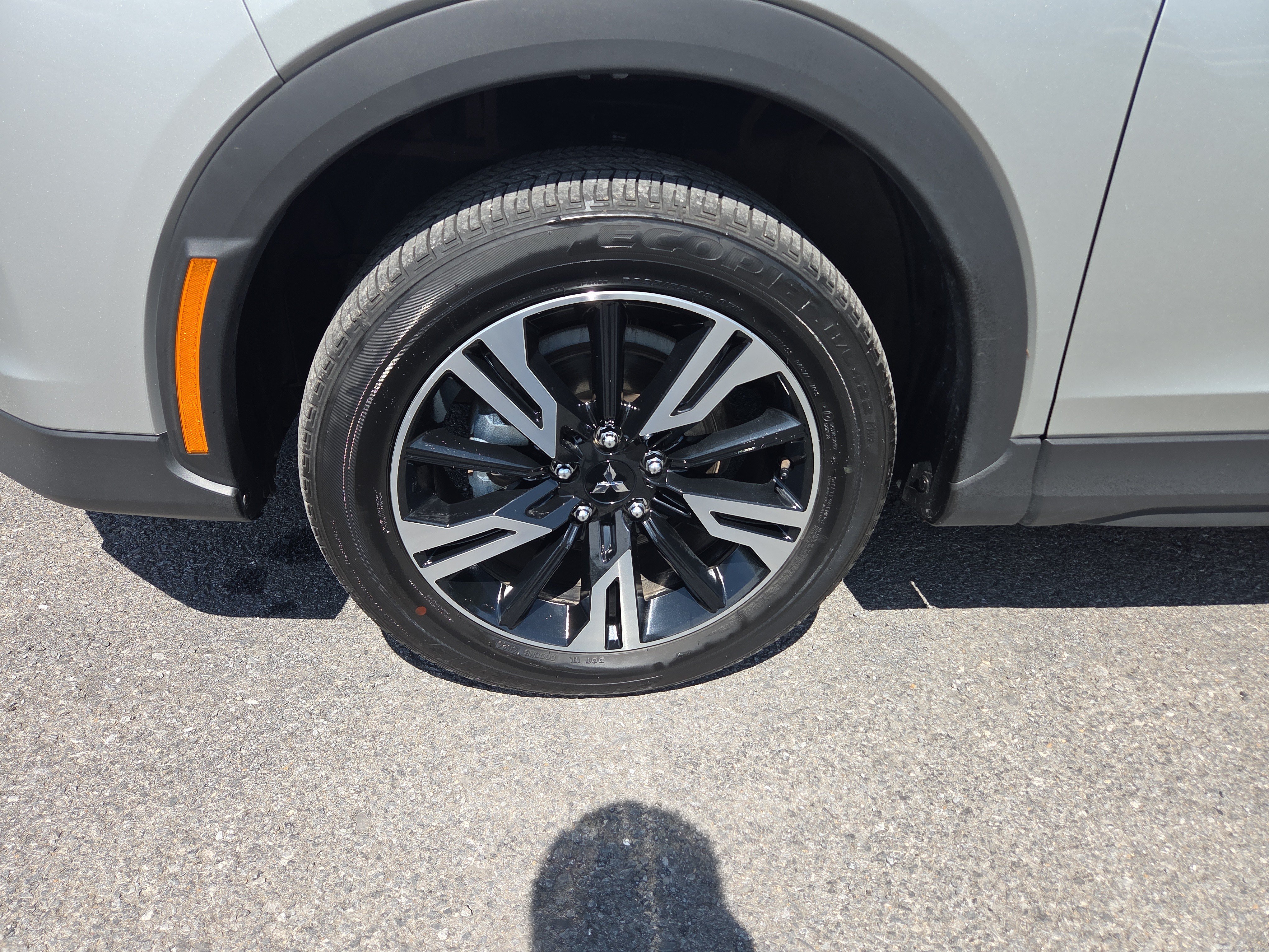 Used 2025 Mitsubishi Eclipse Cross SE AWD/4WD image 11