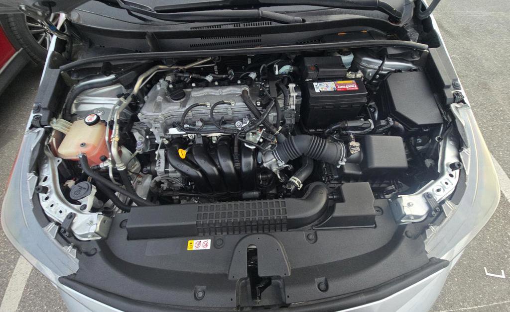 Used 2021 Toyota Corolla LE FWD image 9