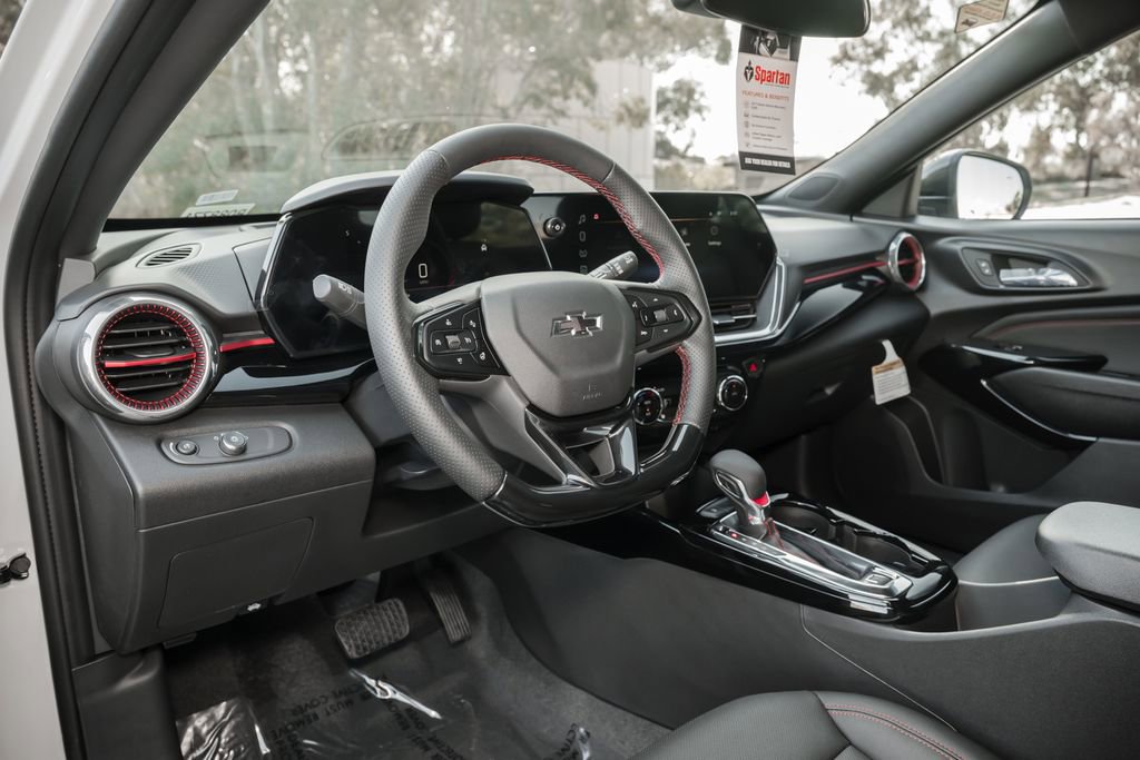 New 2026 Chevrolet Trax RS w/ Driver Confidence Package FWD image 15