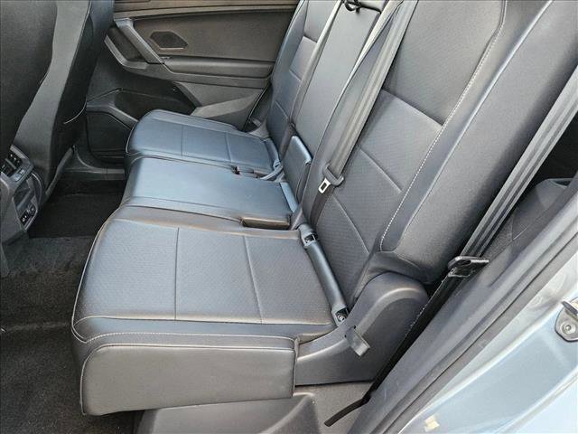 Used 2019 Volkswagen Tiguan S FWD image 17
