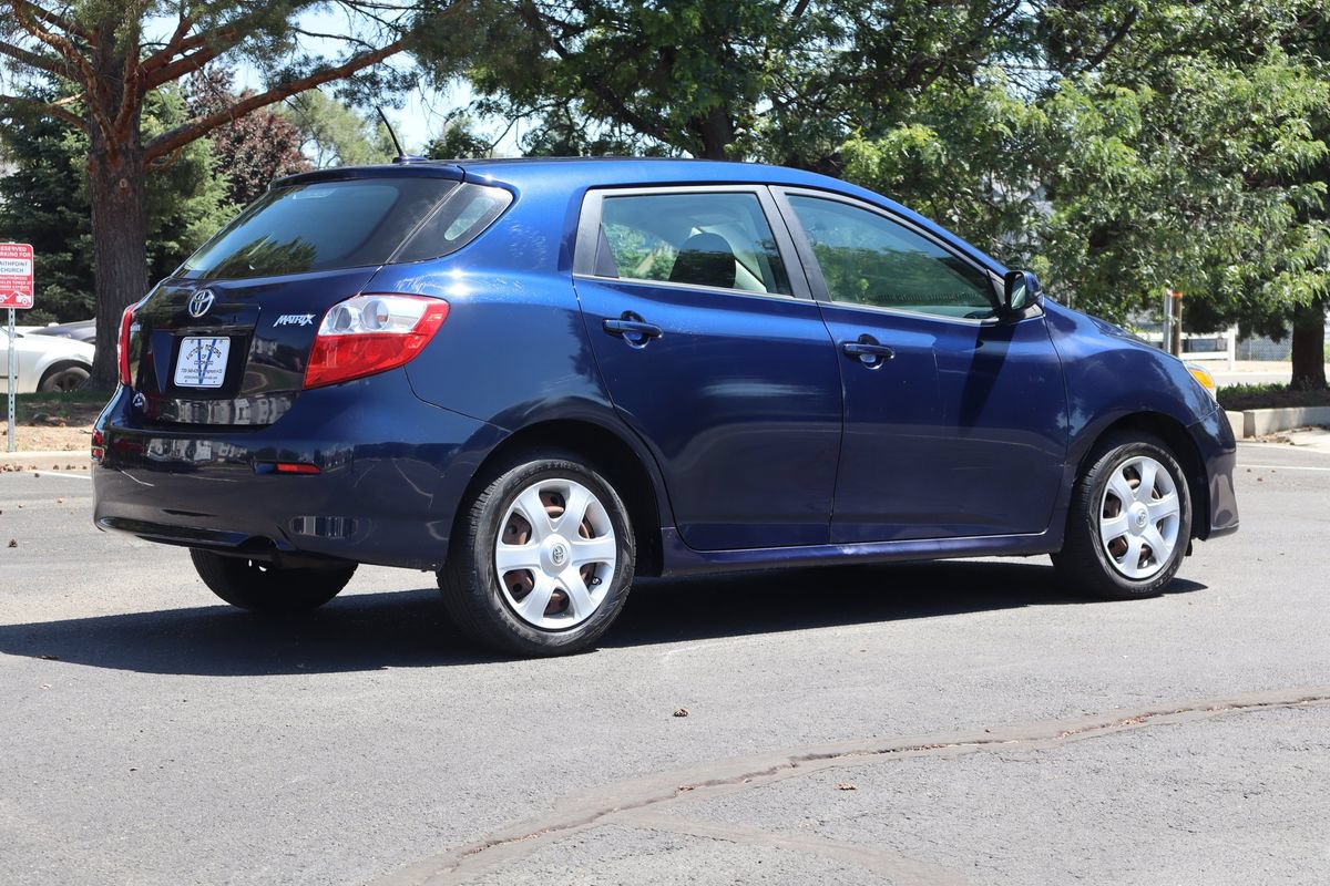 Used 2009 Toyota Matrix FWD image 5