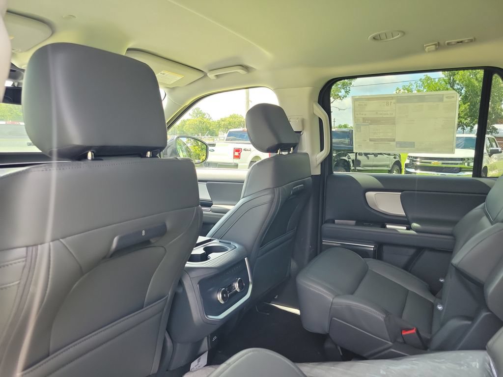 New 2027 Ford Expedition Active RWD image 11