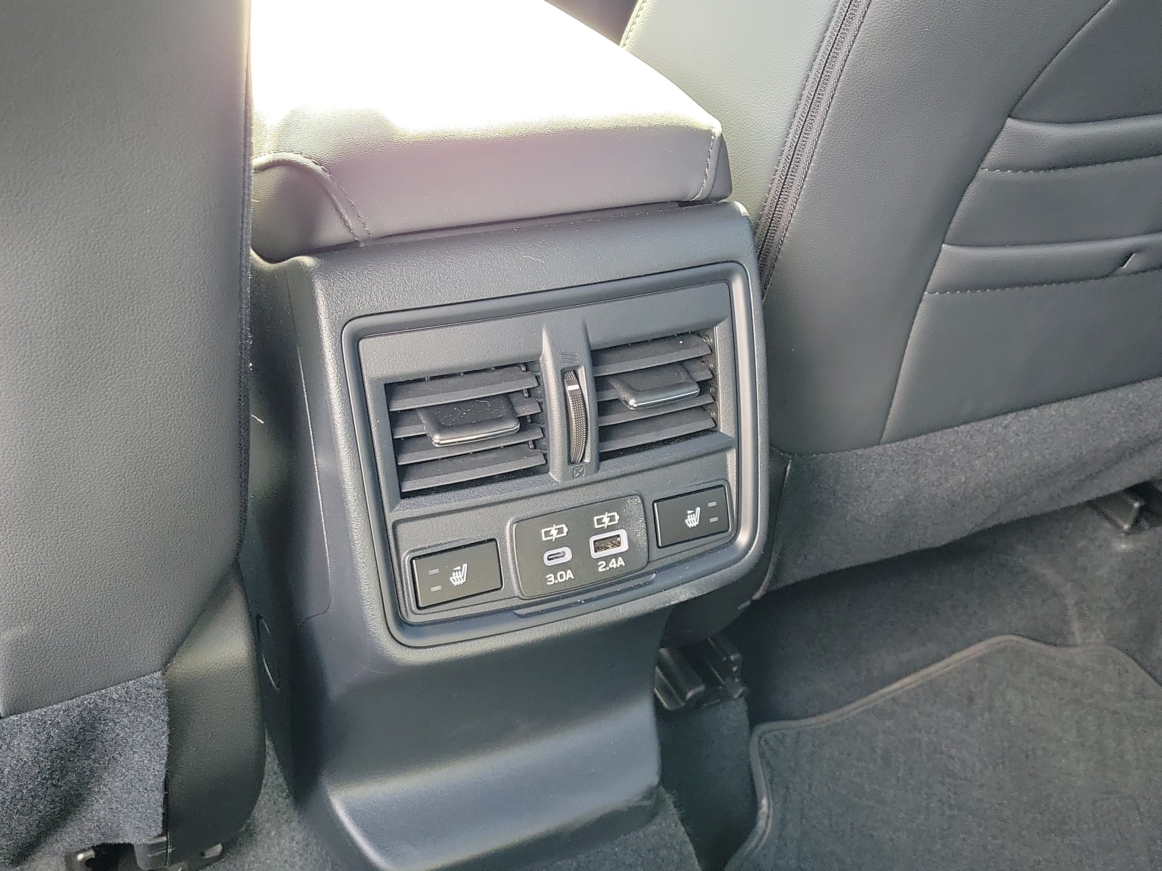 Certified 2026 Subaru Outback Limited AWD/4WD image 15