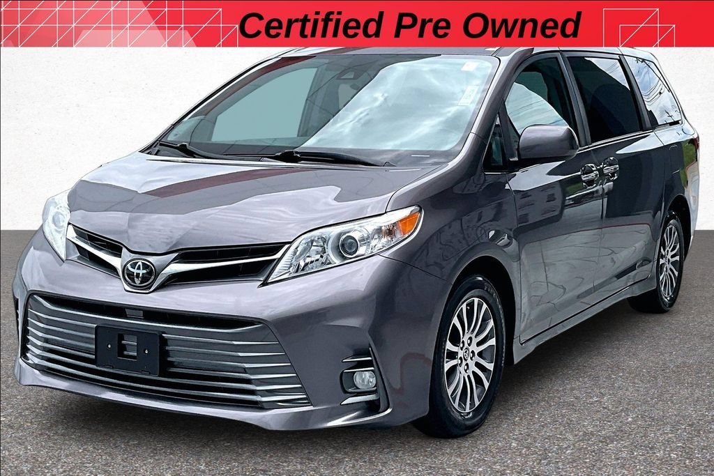 Certified 2020 Toyota Sienna XLE Premium FWD image 6