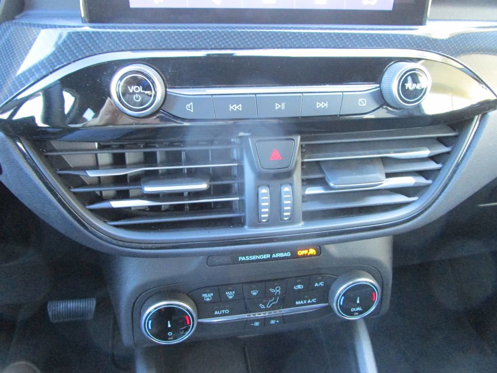 Used 2025 Ford Escape ST-Line image 33