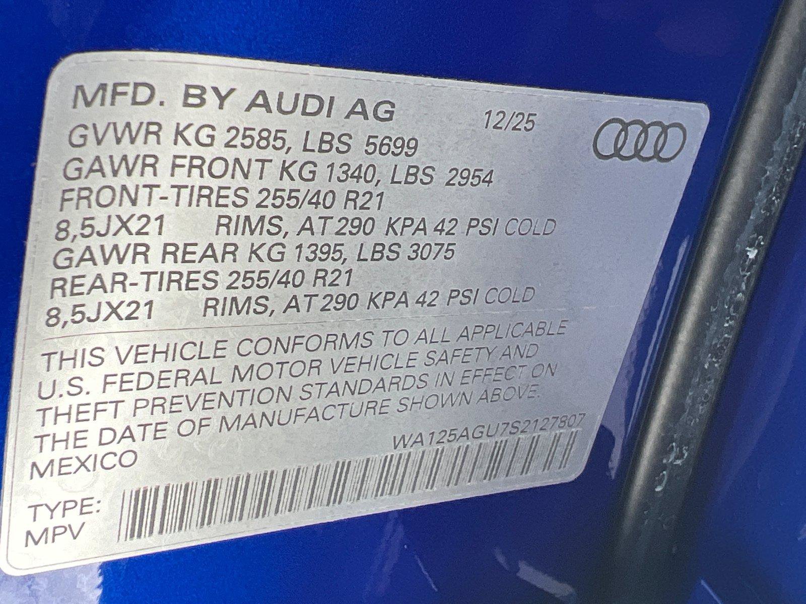 Used 2025 Audi SQ5 Premium Plus AWD/4WD image 34