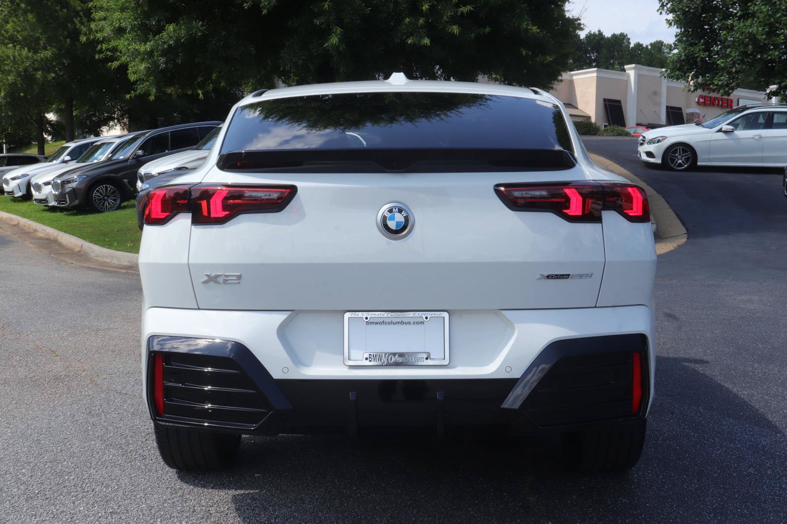 New 2026 BMW X2 xDrive28i w/ Technology Package AWD/4WD image 5