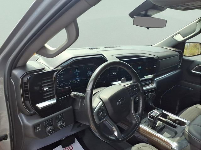 Used 2023 Chevrolet Silverado 1500 LT Trail Boss w/ Protection Package AWD/4WD image 12