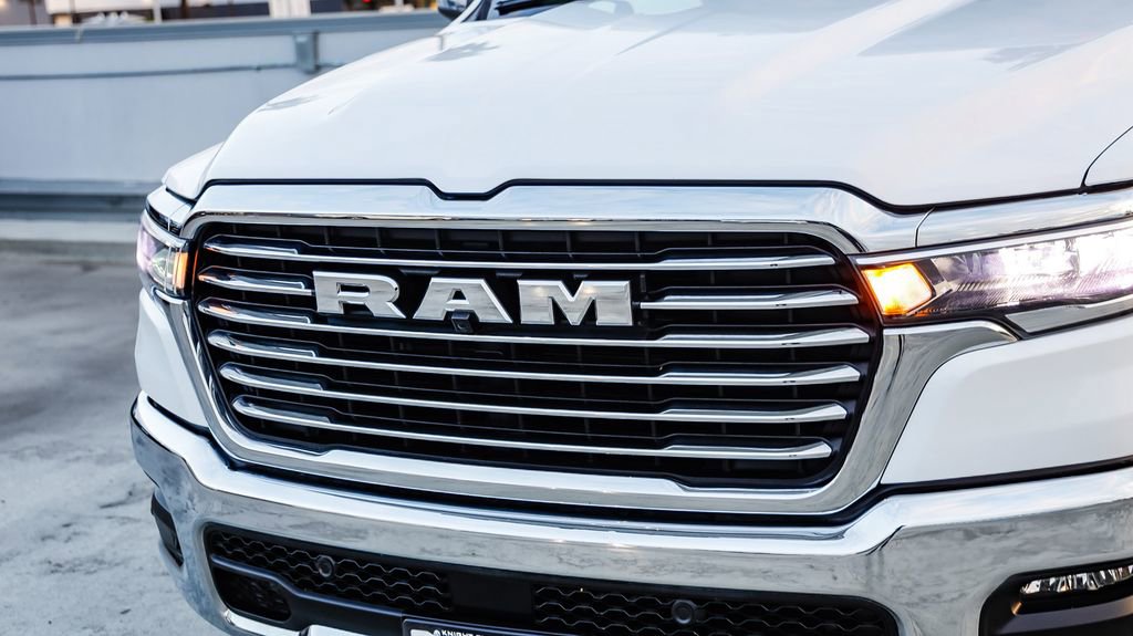 Used 2026 RAM 1500 Laramie AWD/4WD image 5