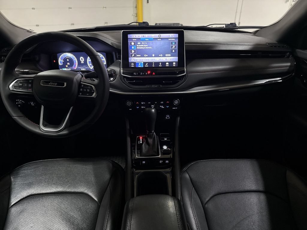 Used 2023 Jeep Compass Trailhawk w/ Trailhawk Elite Group AWD/4WD image 10
