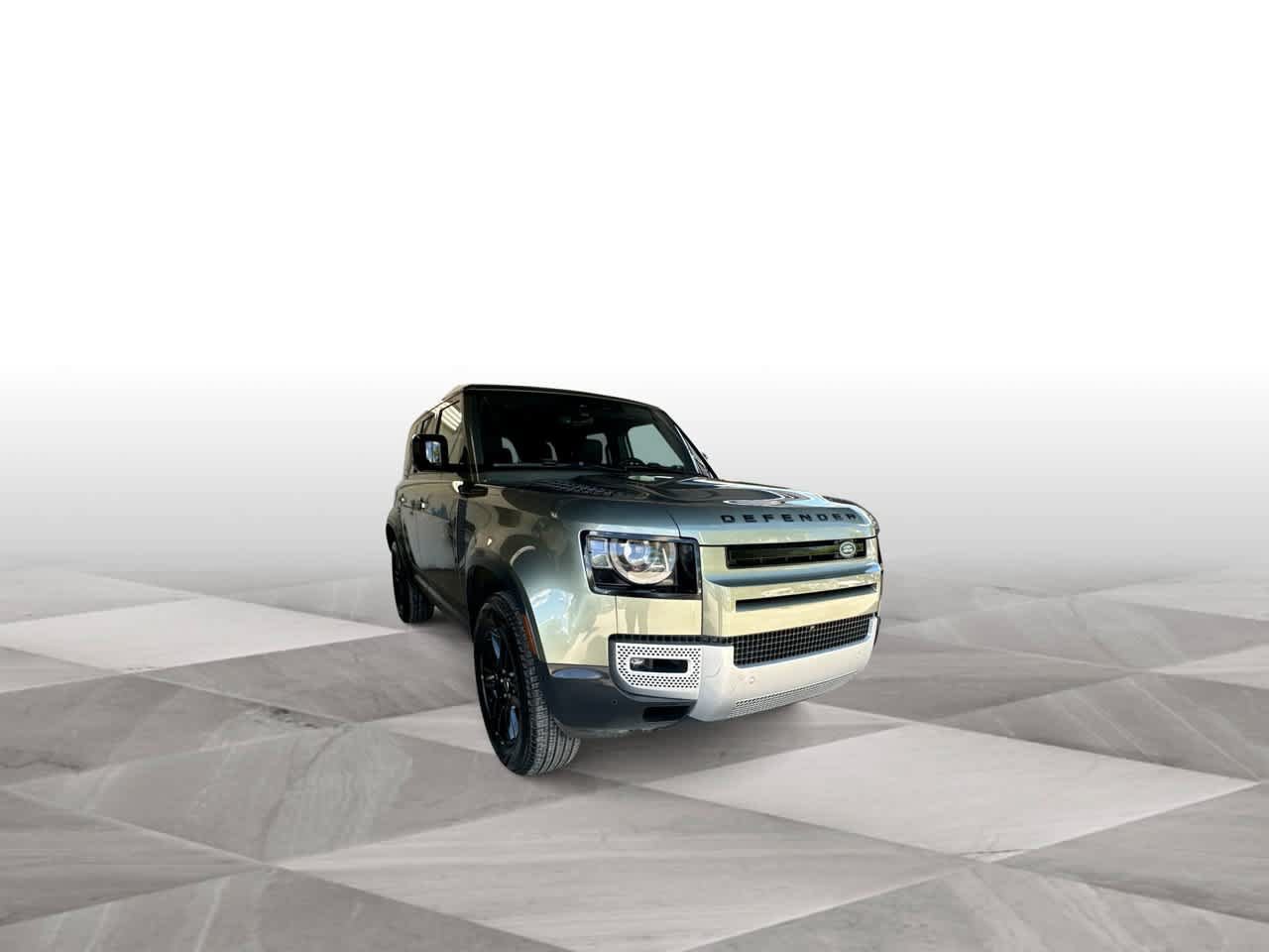 Used 2025 Land Rover Defender 110 S AWD/4WD image 2