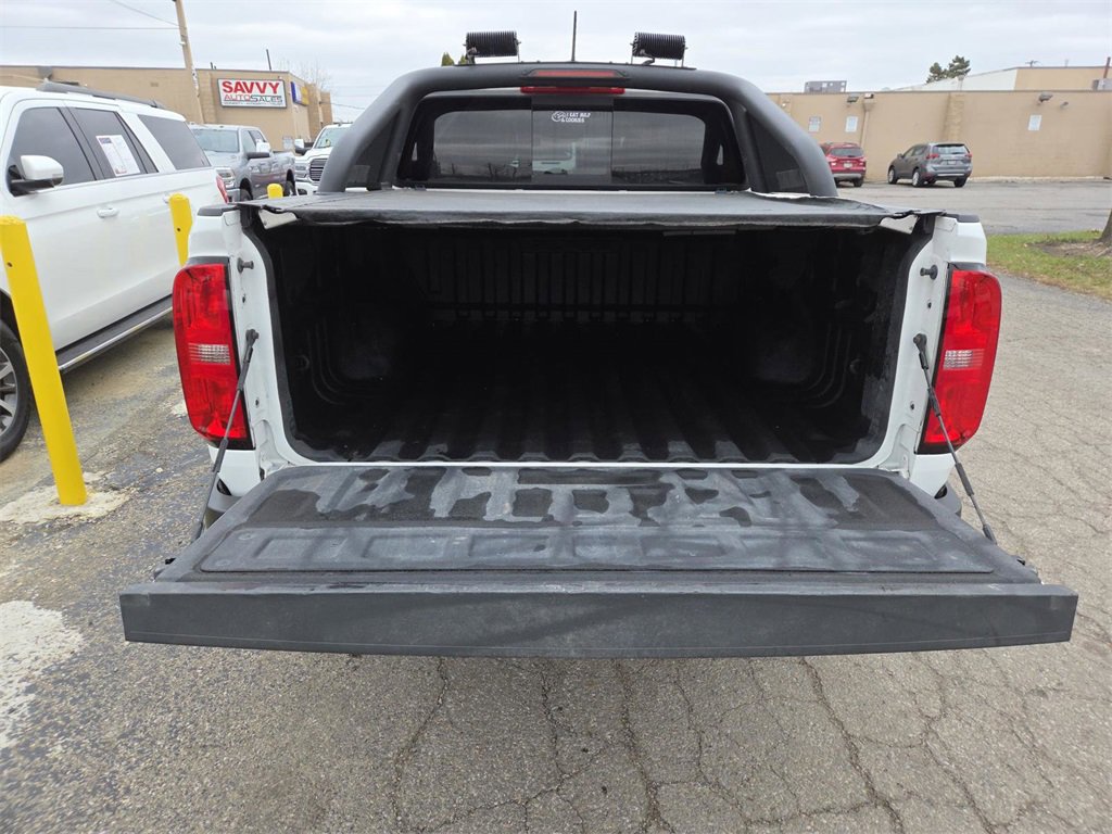 Used 2018 Chevrolet Colorado ZR2 w/ ZR2 Dusk Special Edition image 17