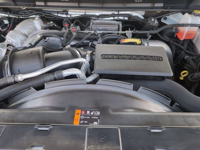 Used 2022 GMC Sierra 2500 SLT w/ SLT Convenience Package image 29