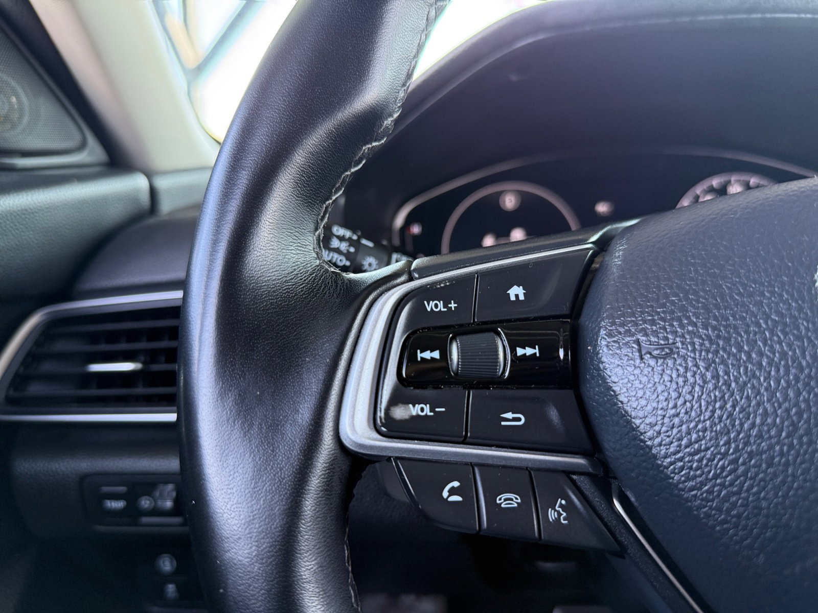 Used 2022 Honda Accord Sport Special Edition image 16