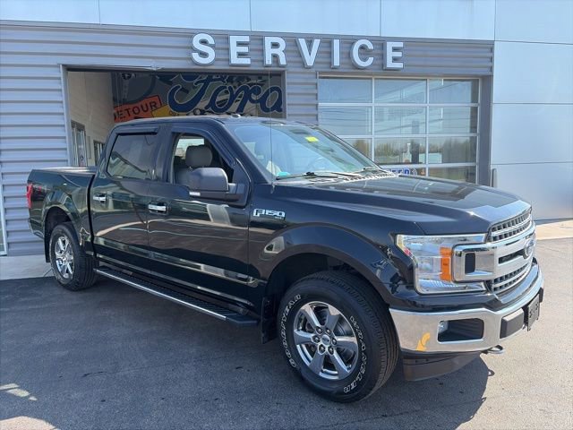 Used 2018 Ford F150 XLT w/ Equipment Group 302A Luxury AWD/4WD image 4