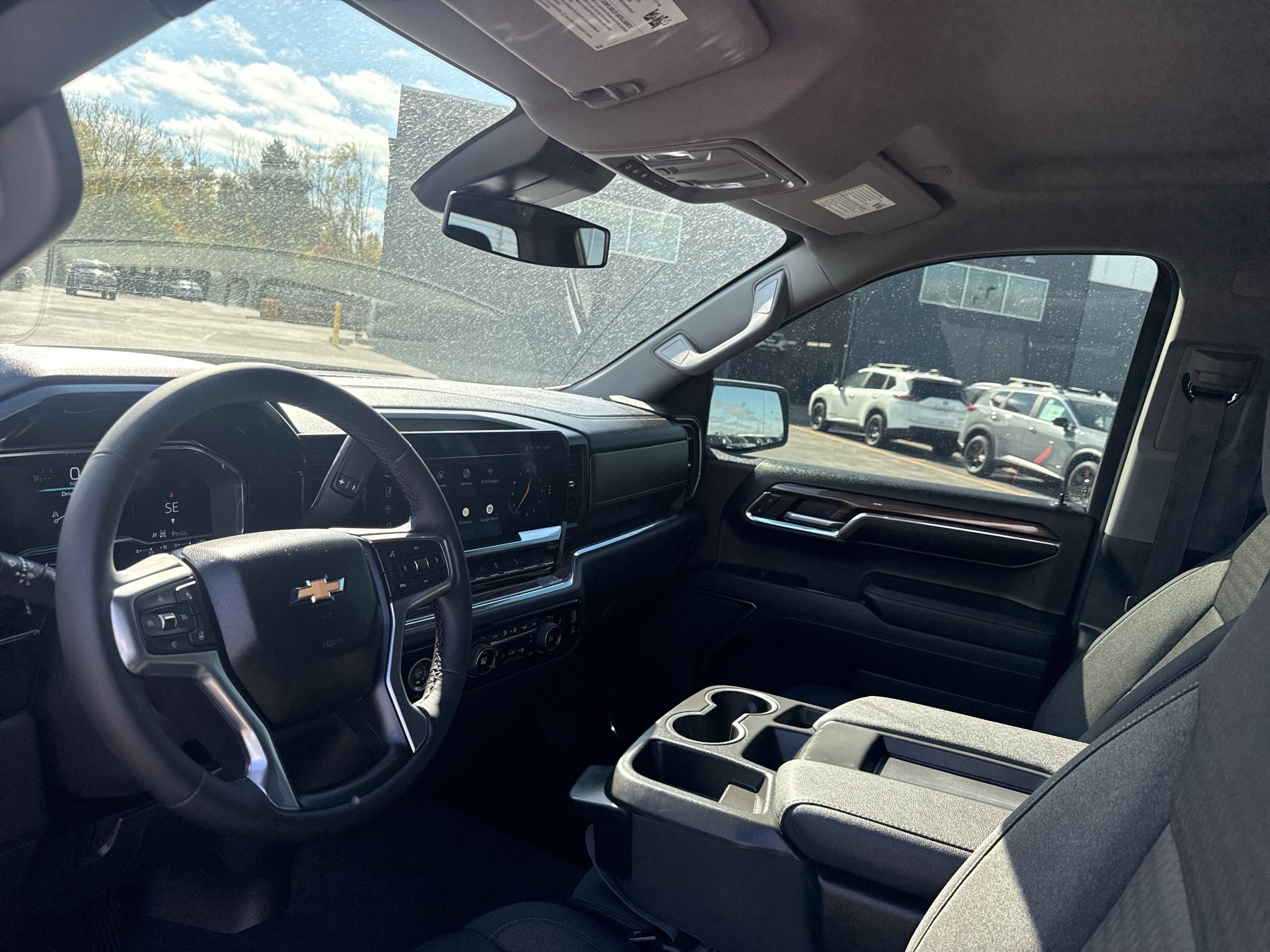 Certified 2023 Chevrolet Silverado 1500 LT w/ Z71 Off-Road Package AWD/4WD image 17