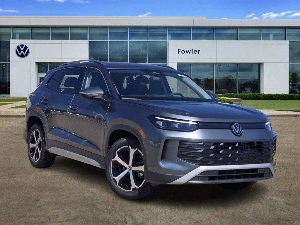 New 2025 Volkswagen Tiguan SE