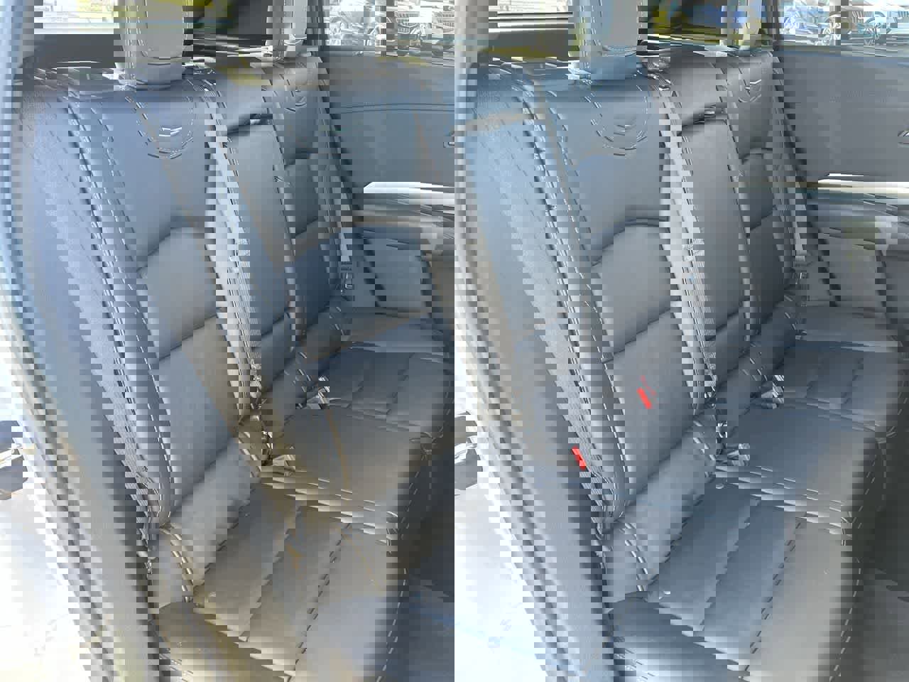 Certified 2023 Cadillac XT4 Premium Luxury w/ Technology Package image 15