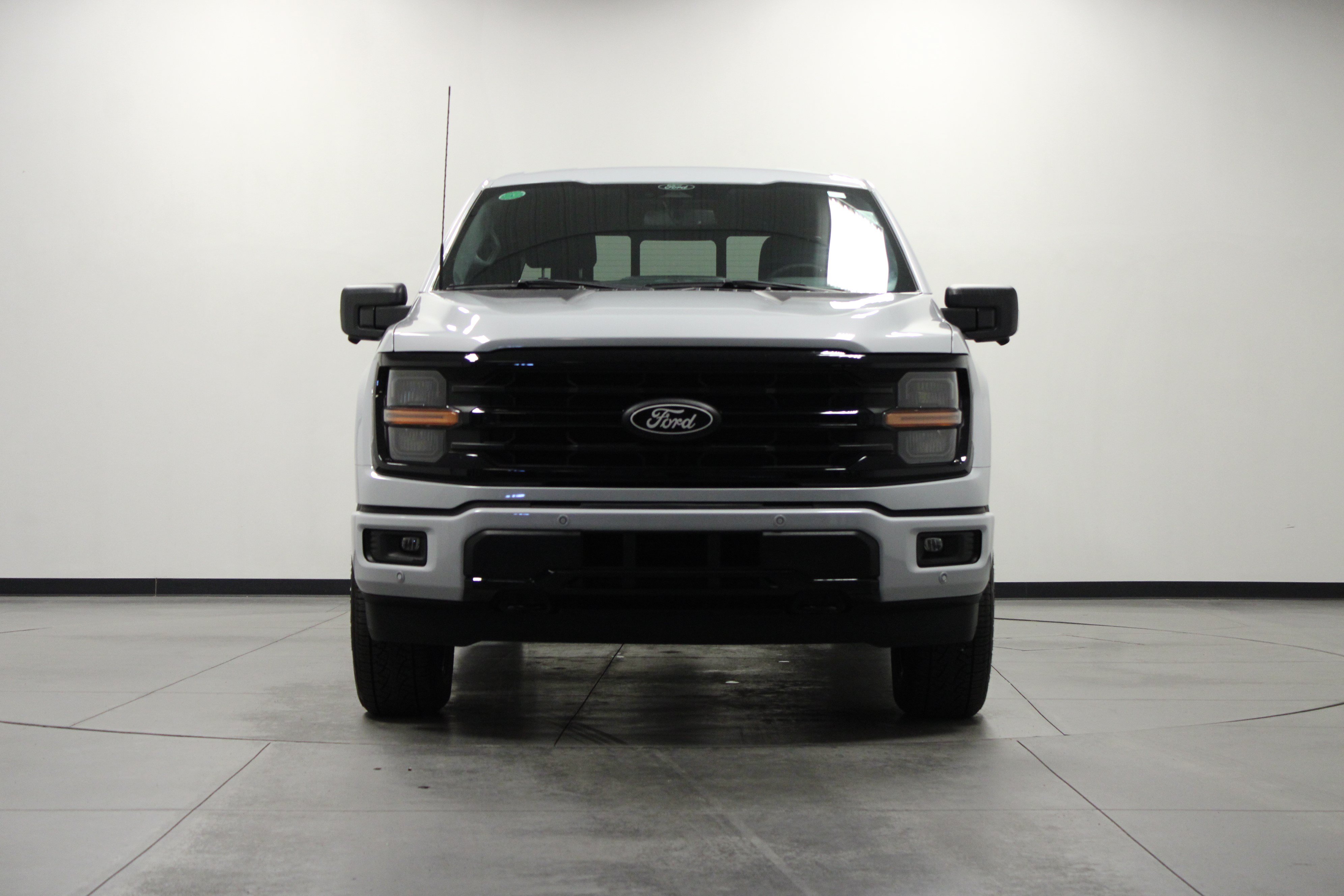 Used 2025 Ford F150 XLT w/ Equipment Group 302A MID AWD/4WD image 9