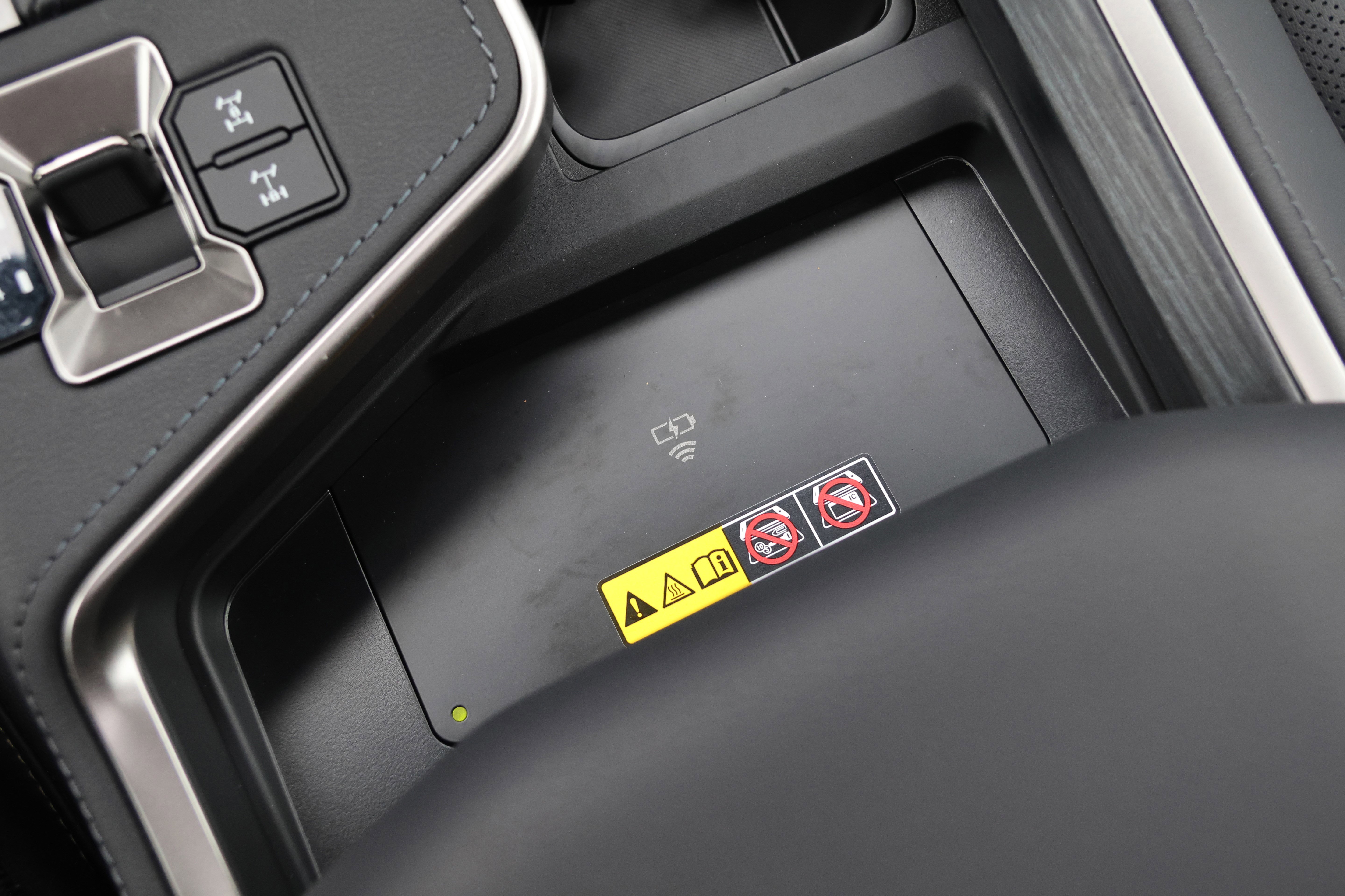 Used 2025 Lexus GX 550 image 34