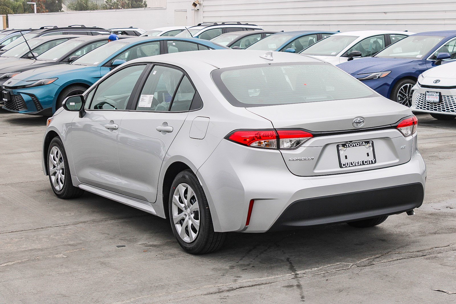 New 2027 Toyota Corolla LE FWD image 7
