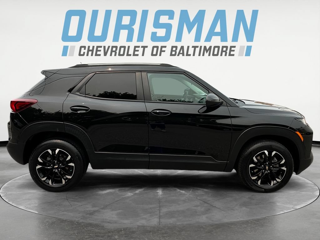 Used 2023 Chevrolet TrailBlazer LT AWD/4WD image 7