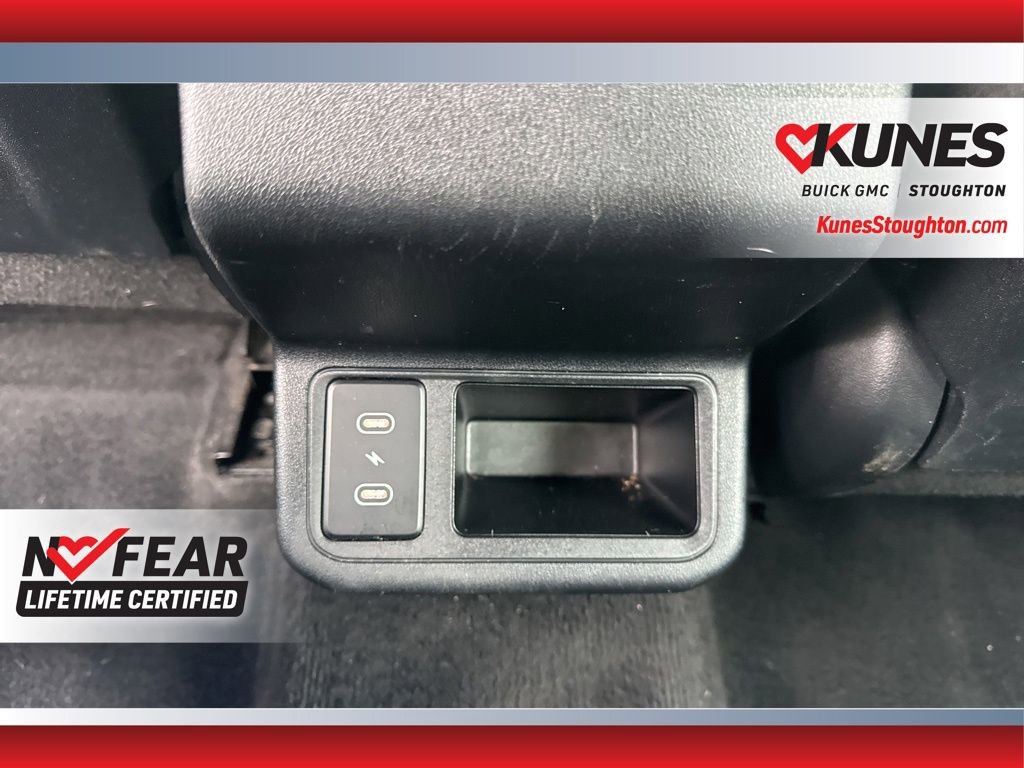 Used 2025 Kia K4 LXS image 39