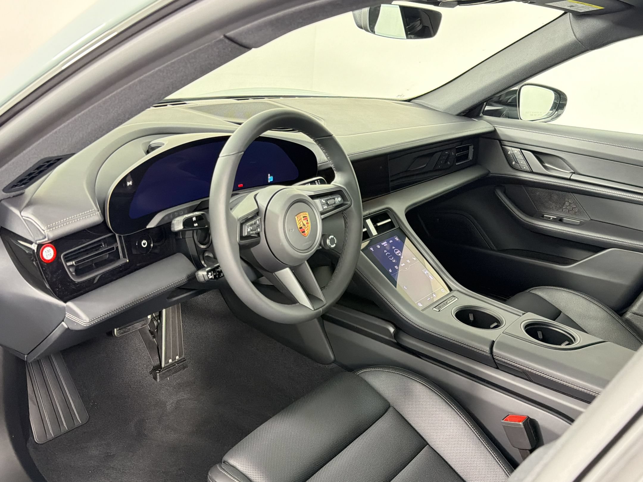 New 2026 Porsche Taycan AWD/4WD image 4