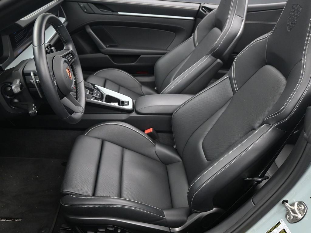 New 2025 Porsche 911 Carrera RWD image 6