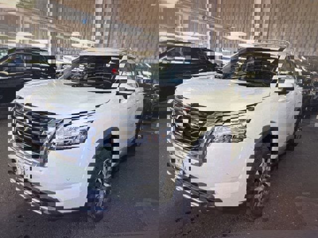 Certified 2024 Nissan Pathfinder SL image 4