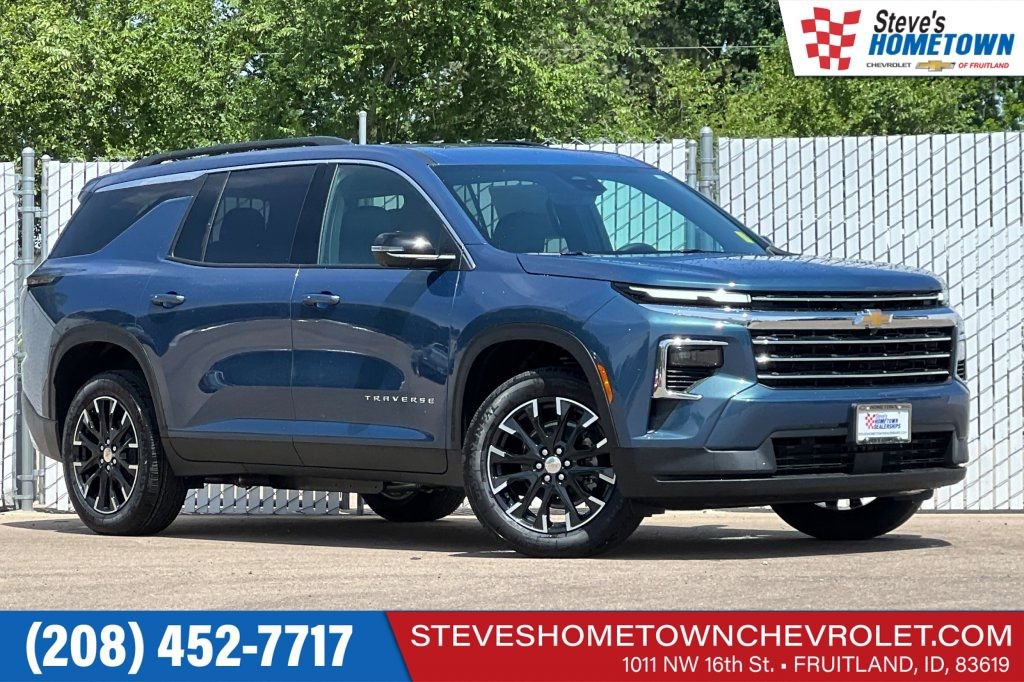 New 2026 Chevrolet Traverse LT