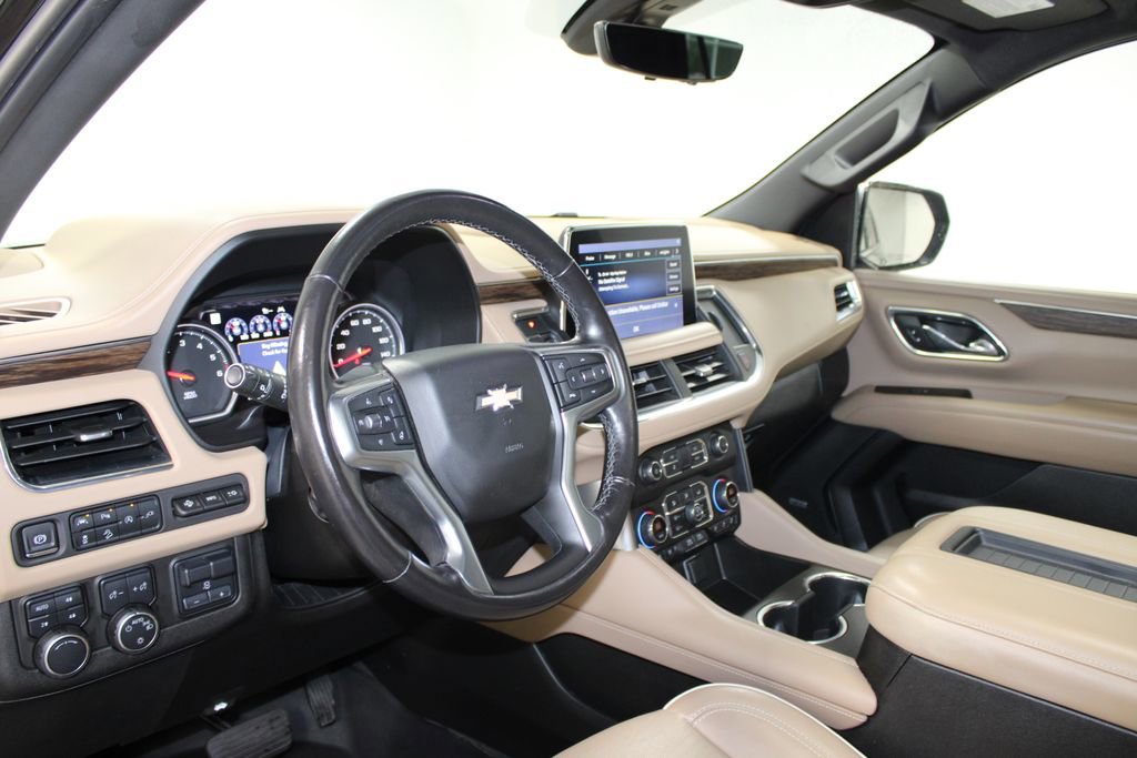 Used 2021 Chevrolet Tahoe Premier w/ Premium Package AWD/4WD image 23