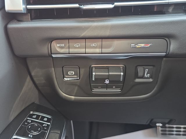 Used 2026 Cadillac Escalade V AWD/4WD image 29