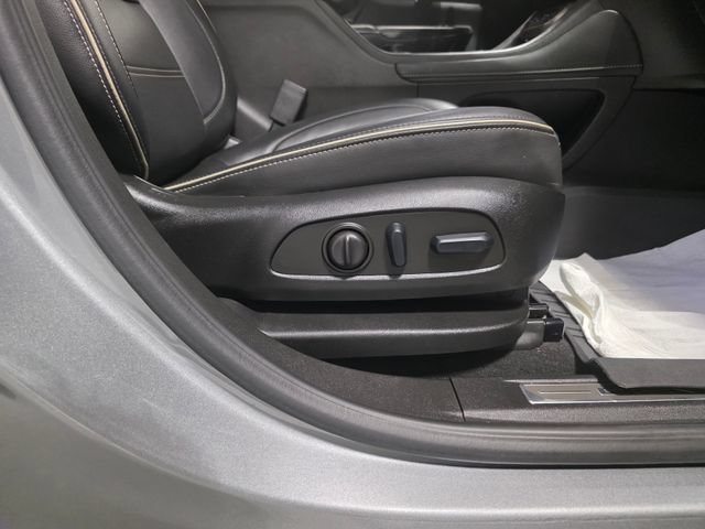 Certified 2023 GMC Acadia Denali w/ Denali Technology Package AWD/4WD image 35