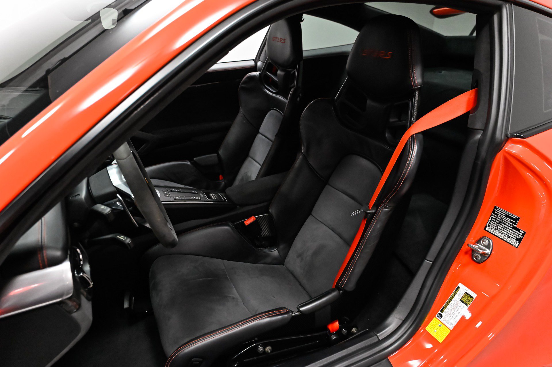 Used 2016 Porsche 911 GT3 RS RWD image 6