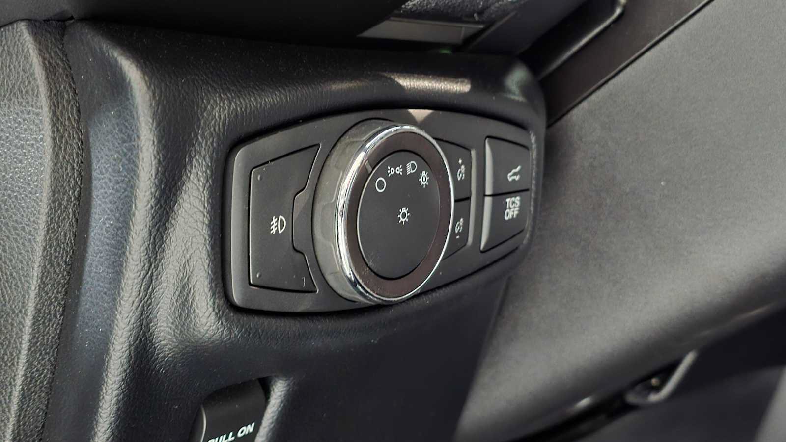 Used 2020 Lincoln Nautilus Reserve FWD image 25